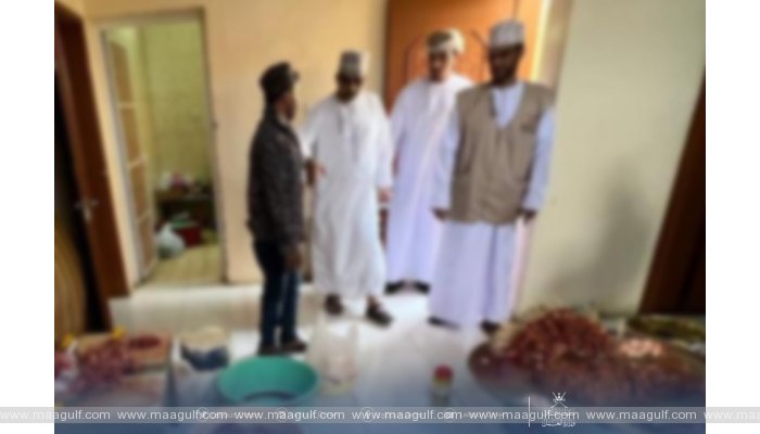 కార్మిక చట్టం ఉల్లంఘన.. ఇళ్లపై దాడులు