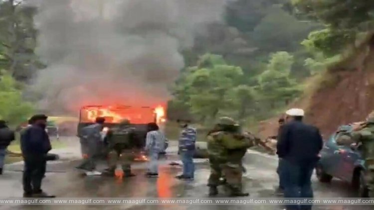 జమ్ముకాశ్మీర్‌లో ఘోర ప్రమాదం..నలుగురు సైనికులు సజీవదహనం