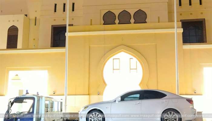 రోడ్డు పై రేసింగ్.. ఇద్దరు అరెస్ట్