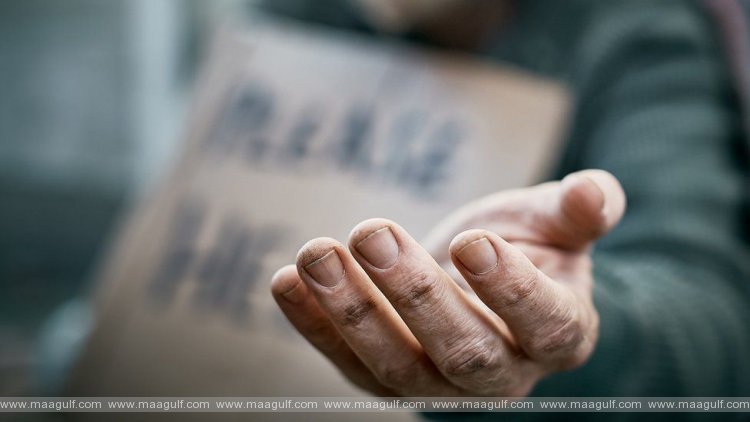 1 విజిట్ వీసా పై వచ్చి భిక్షాటన.. కుటుంబం అరెస్ట్