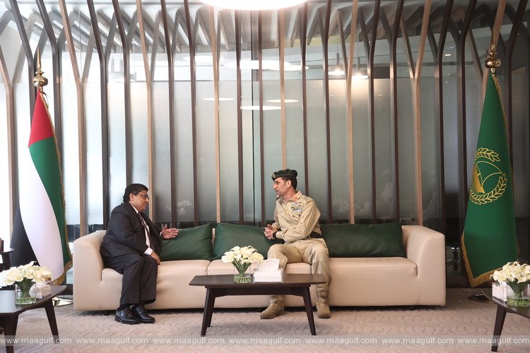 Dubai Police receives Consul-General of Singapore