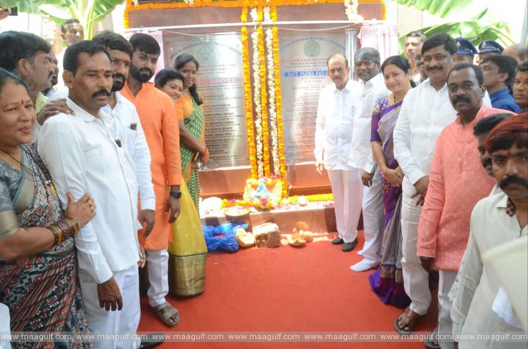 నిరుపేదలు ఆత్మగౌరవంతో జీవించాలని రాష్ట్ర ప్రభుత్వం ఎంతో  కృషి చేస్తుంది:హోం మంత్రి మహమూద్ అలీ