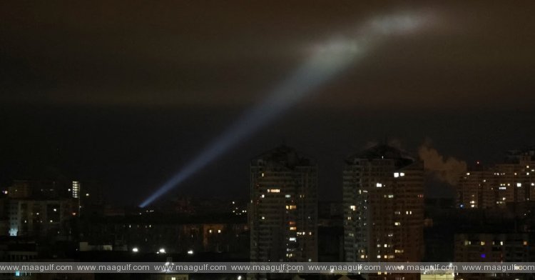 యుక్రెయిన్ ప్రజలను వణికించిన ప్లాష్‌ లైట్..