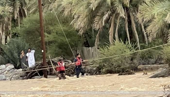ఒమన్ లో వరదలు.. పలువురిని రక్షించిన సీడీఏఏ రెస్క్యూ టీమ్స్