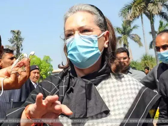 మోడీ నాయకత్వం ప్రజాస్వామ్య స్తంభాలను కూల్చివేస్తోంది: సోనియా