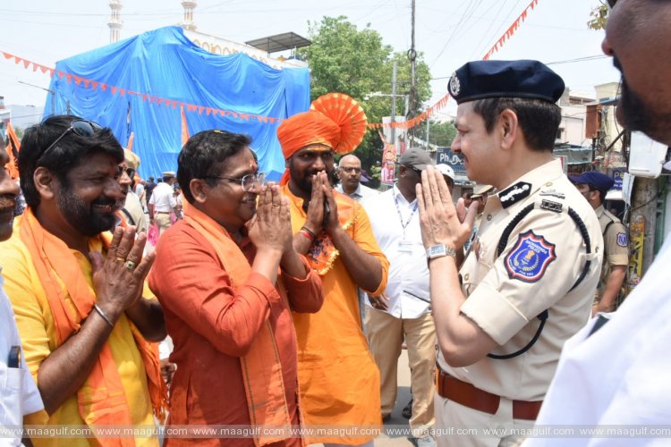 హనుమాన్ జయంతి ఉత్సవాలు శాంతియుతంగా జరుపుకోవాలి: కమిషనర్ చౌహాన్