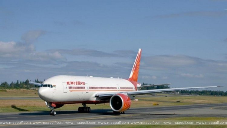 కాక్‌పిట్‌లోకి స్నేహితురాలు.. ఎయిరిండియా పైలట్ పై విచారణ