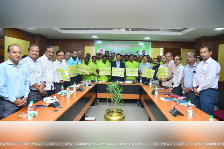 TSRTCలో విలేజ్ బస్ ఆఫీసర్ వ్యవస్థ..లాంఛనంగా ప్రారంభించిన ఎండీ సజ్జనర్