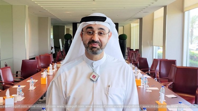 20 Sharjah National Day Celebrations Committee plans 52 N. Day