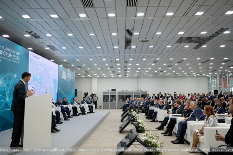 Thani Al Zeyoudi leads UAE delegation to Kazan Forum 2023