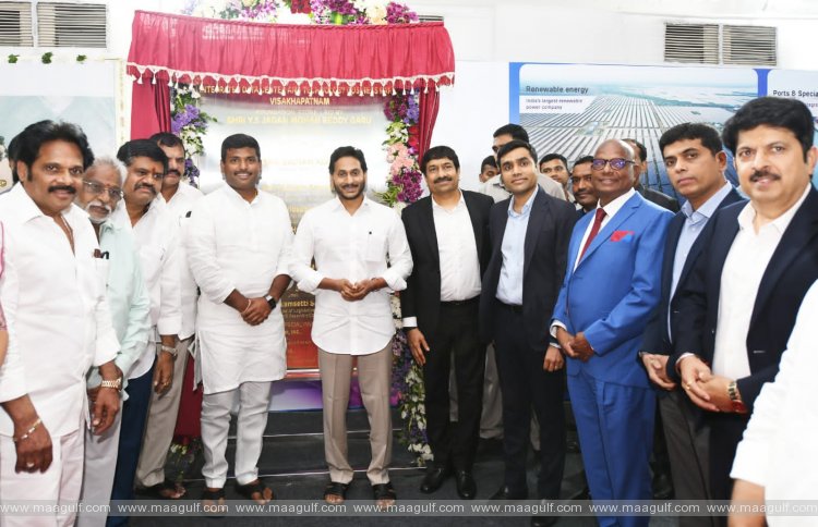 వైజాగ్‌ టెక్‌పార్క్‌ లిమిటెడ్‌ పనులకు శంకుస్ధాపన చేసిన సీఎం జగన్‌