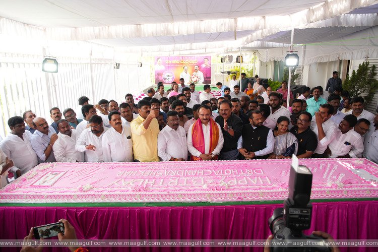 డాక్టర్ తోట చంద్రశేఖర్ జన్మదిన వేడుకలకు రంగం సిద్ధం