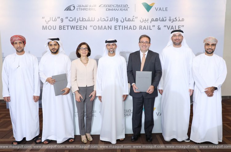 Oman and Etihad Rail Company signs MoU with Vale to transport products from Sohar Port to regional markets via Oman-UAE Railway Network