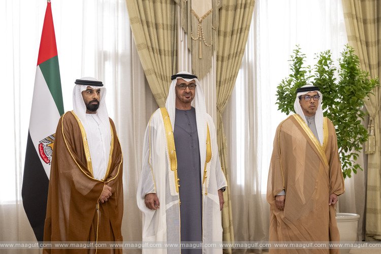 New judges and ambassadors take oath before UAE President