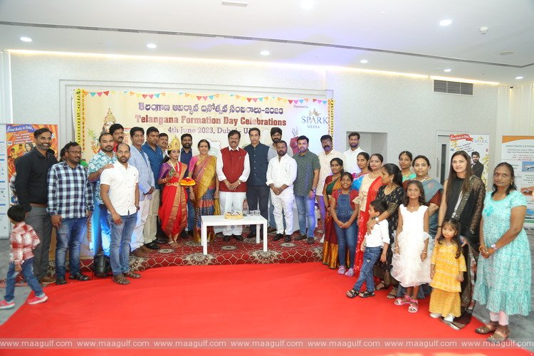 \'స్పార్క్ మీడియా\' ఆధ్వర్యంలో ఘనంగా తెలంగాణ రాష్ట్ర ఆవిర్భావ దినోత్సవ వేడుకలు