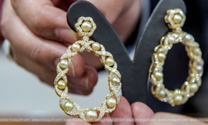 బహ్రెయిన్‌లో మొదటి సహజ ముత్యాల వేలం