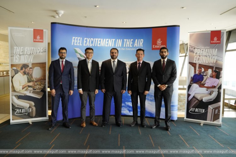 Emirates celebrates the launch of Premium Economy in Singapore