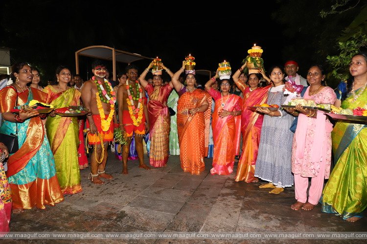 సింగపూర్ తెలుగు సమాజం ఆధ్వర్యంలో వైభవంగా బోనాల పండగ