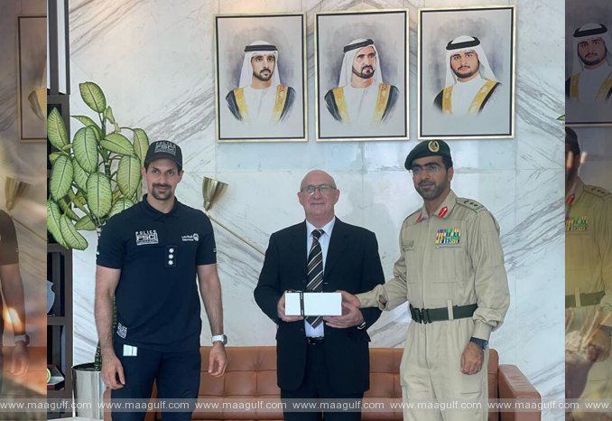 20 ఏళ్లకు పైగా సేవలు.. ప్రవాసిని సన్మానించిన దుబాయ్ పోలీసులు