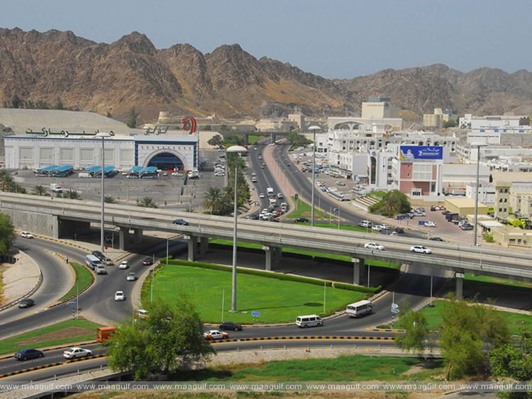 ఒమన్‌లోని ఈ రహదారిపై ట్రాఫిక్ మళ్లింపు