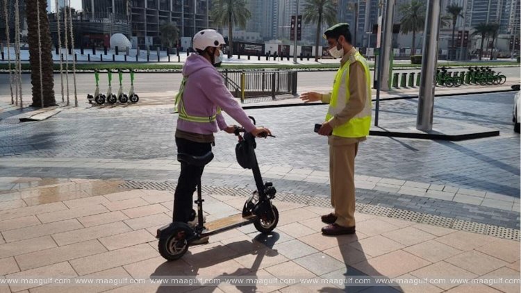 ‘ఎక్కడ పార్క్ చేస్తాం?’ ఇ-స్కూటర్ల ఓనర్ల ఫిర్యాదు