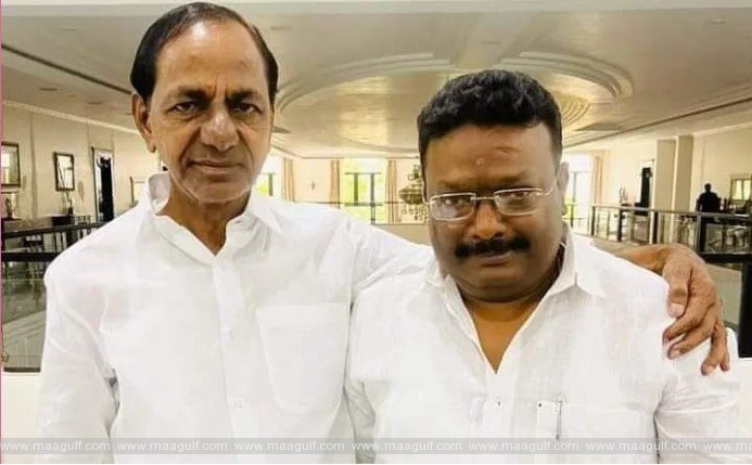 1 దాసోజు శ్రవణ్ ఆఫీస్ లో సంబరాలు