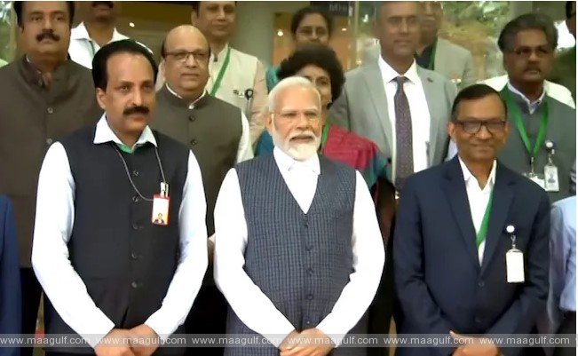 చంద్రయాన్-3 హీరోలకు ప్రధాని మోదీ శాల్యూట్