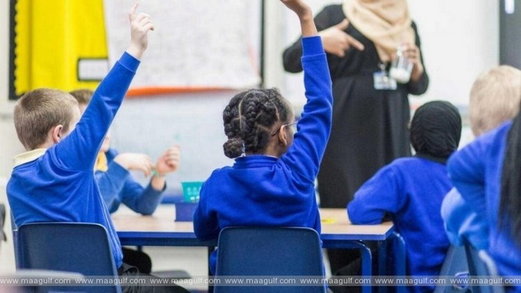 ప్రభుత్వ స్కూళ్లకు మారిన 20,000 మంది ప్రైవేట్ స్కూల్స్ స్టూడెంట్స్