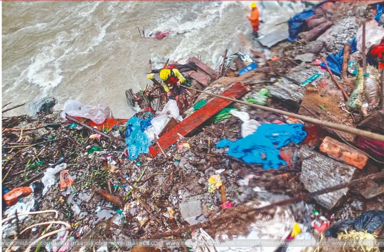 ఆకస్మిక వరదలు, నలుగురు మృతి