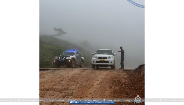 ధోఫర్‌లోని ఈ రహదారిపై వాహనదారులకు హెచ్చరిక