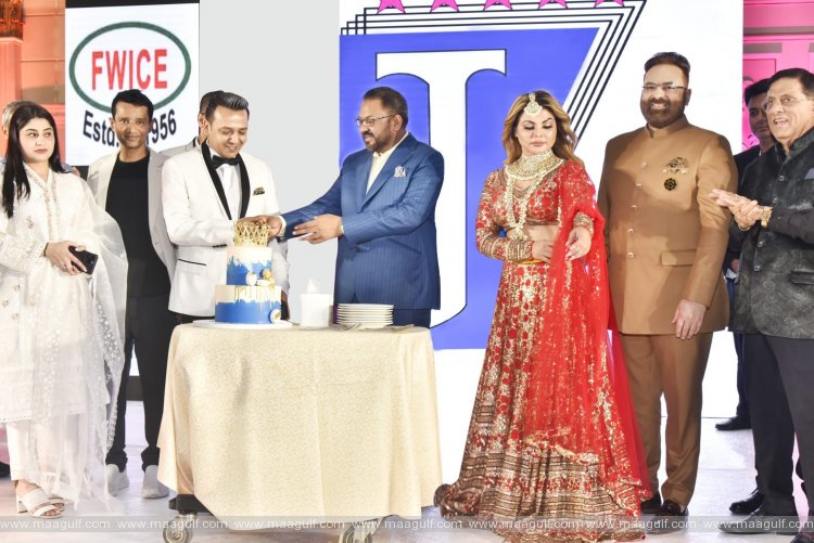 20 Jitender Kumar Singla Launches Six Seasons Hotels in Bur Dubai