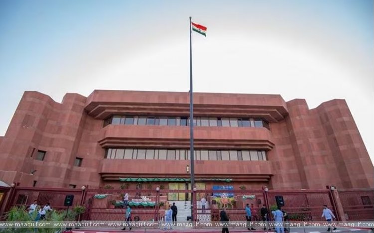 గృహ కార్మికులుగా కువైట్ వస్తున్నారా.. ఇండియన్ ఎంబసీ కీలక సూచనలు