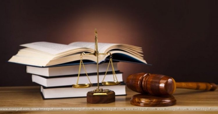 హెయిర్ గ్రోత్ డివైజ్ అనుమతి ఫోర్జరీ.. మహిళపై విచారణ