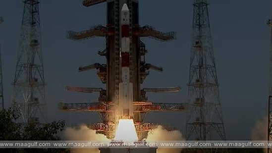 నిప్పులు చిమ్ముతూ నింగికి దూసుకెళ్లిన ఆదిత్య ఎల్‌-1