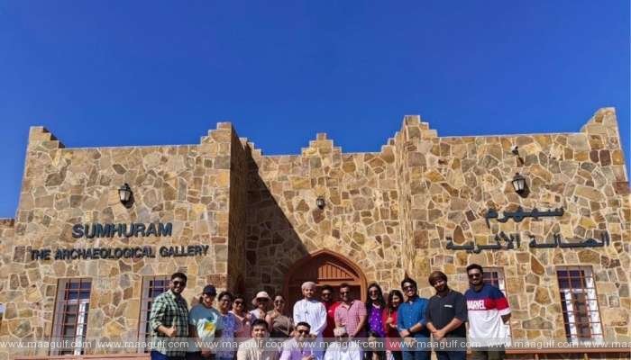 ధోఫర్‌లో మాజీ ఫుట్‌బాల్ ఆటగాళ్ల సందడి