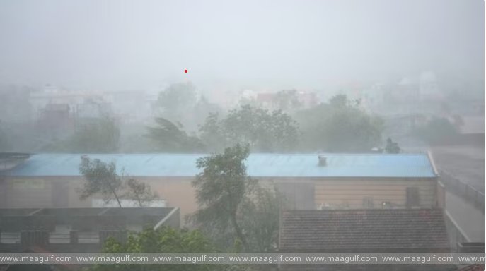 తీవ్ర తుఫానుగా మారిన అల్పపీడనం \'హమూన్‌\'..