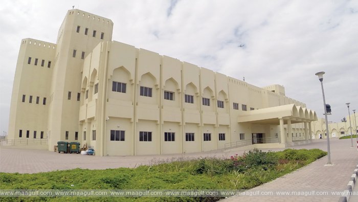 తుఫాను తేజ్: సుల్తాన్ ఖబూస్ ఆసుపత్రిని ఖాళీ