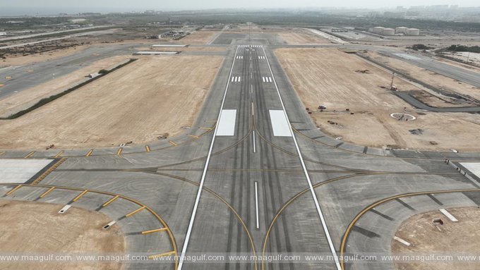 మస్కట్ అంతర్జాతీయ విమానాశ్రయంలో దక్షిణ రన్‌వే పునరుద్ధరణ