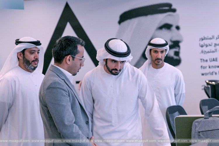 Sheikh Hamdan meets with AI experts at DCAI accelerator programme