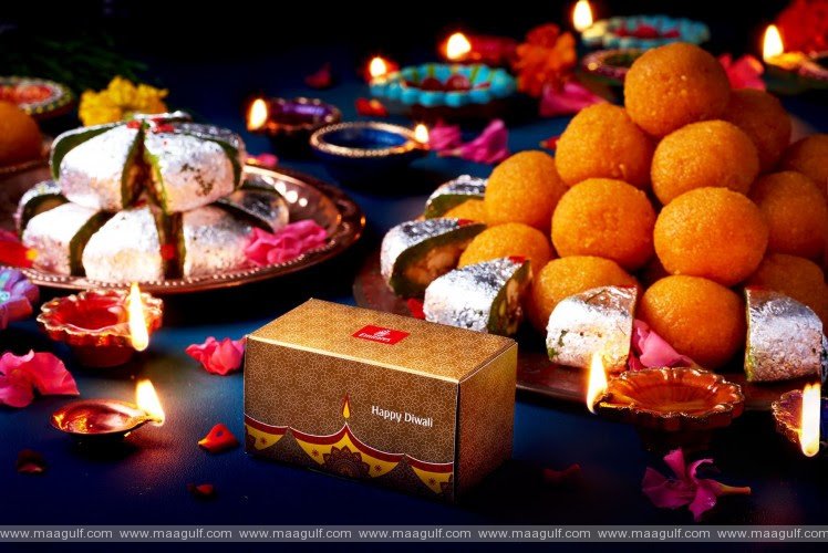 Emirates shines a light on Diwali onboard and in lounges