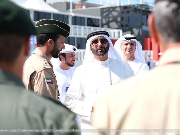 Minister of State for Defence Affairs visits various pavilions at Dubai Airshow