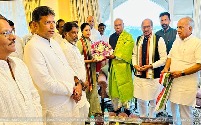 కాంగ్రెస్‌లో చేరిన విజయశాంతి