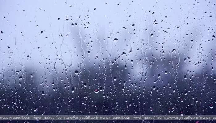 1 ఒమన్ ను ముంచెత్తిన వర్షాలు!