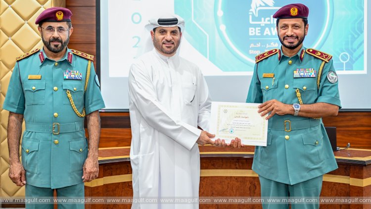 Al Shamsi honours \'Be Aware\' campaign team