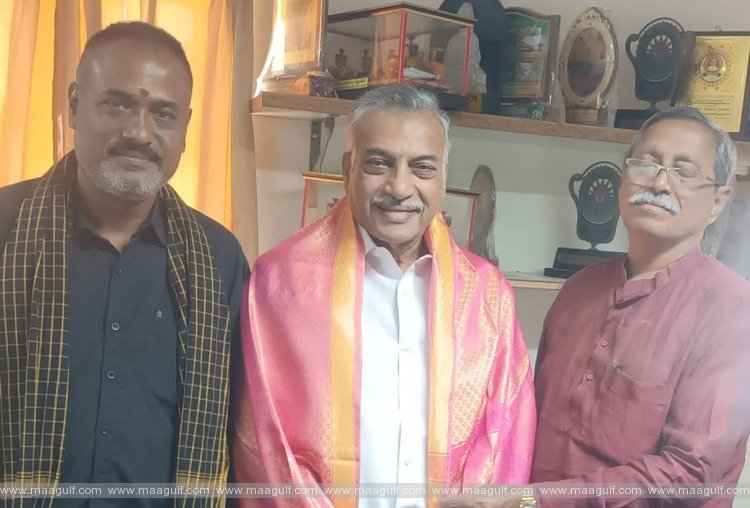 హిందీ, తెలుగు భాషలు రెండు కళ్ళు: యార్లగడ్డ లక్ష్మీ ప్రసాద్