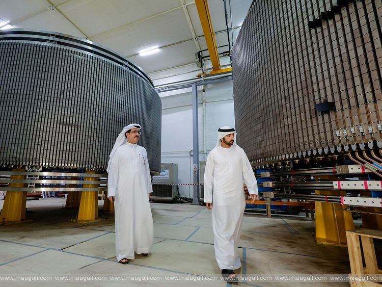 20 Sheikh Hamdan reviews progress of DEWA\'s hydroelectric project in Hatta