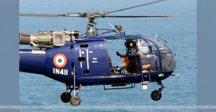 కుప్పకూలిన ఇండియన్‌ నేవీ హెలికాప్టర్‌..అధికారి మృతి