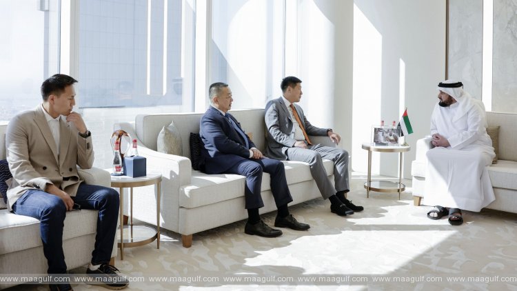 Sheikh Ahmed receives the President of the Mongolian National Olympic Committee