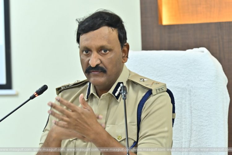సంతోష వాతావరణంలో నూతన సంవత్సర వేడుకలు: సీపీ సుధీర్ బాబు