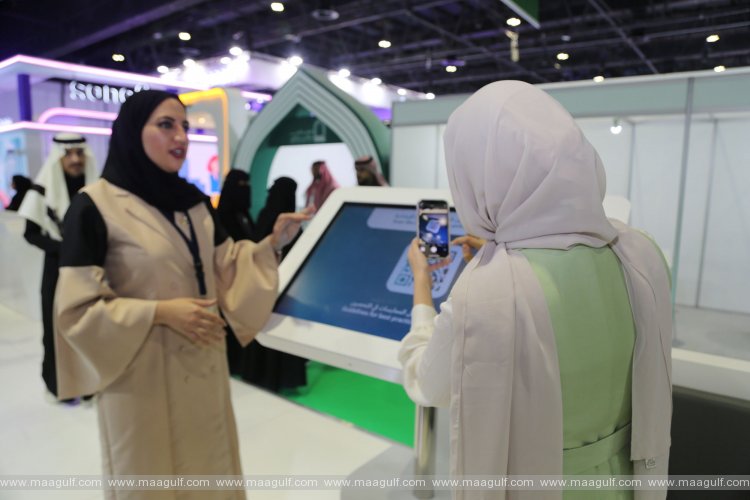 20 DHA showcases its pharmaceutical services at DUPHAT 2024
